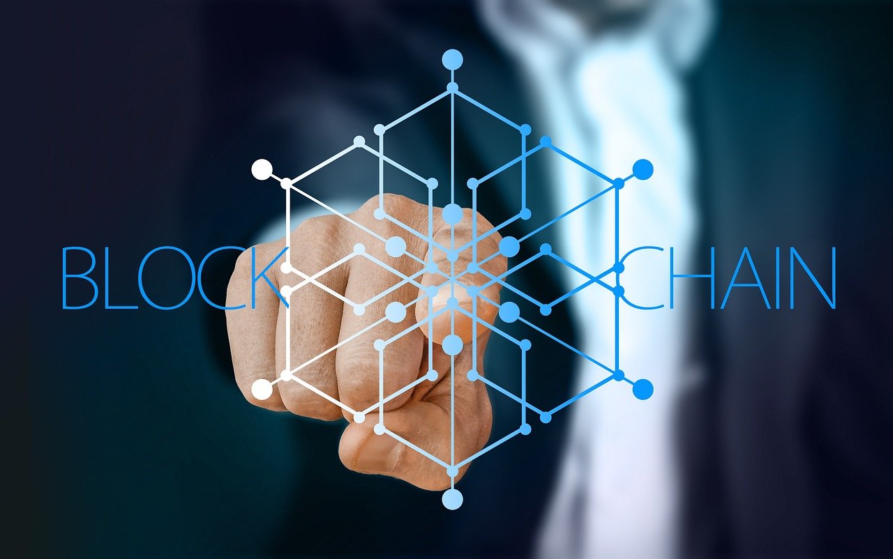 Nodos y consenso: La importancia de la descentralización en la blockchain